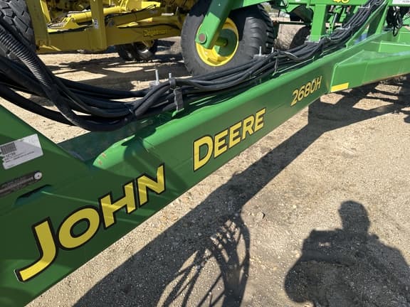 Image of John Deere 2680H equipment image 4