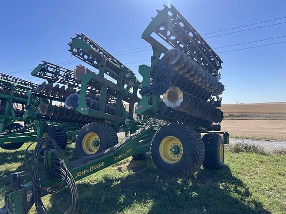 Image of John Deere 2680H equipment image 2