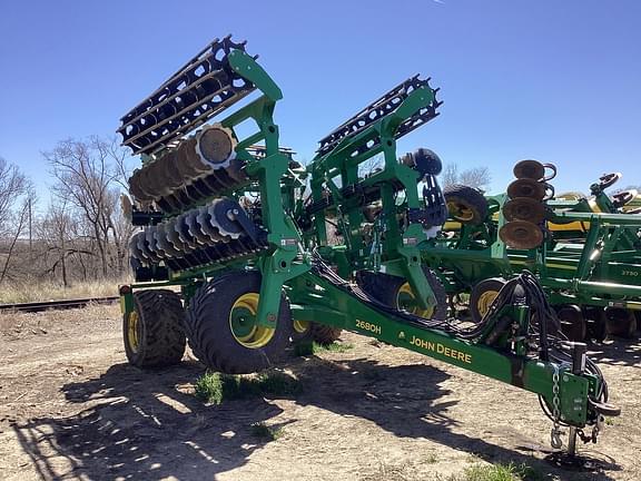 Image of John Deere 2680H equipment image 2