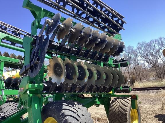 Image of John Deere 2680H equipment image 4