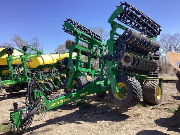 Image of John Deere 2680H equipment image 1