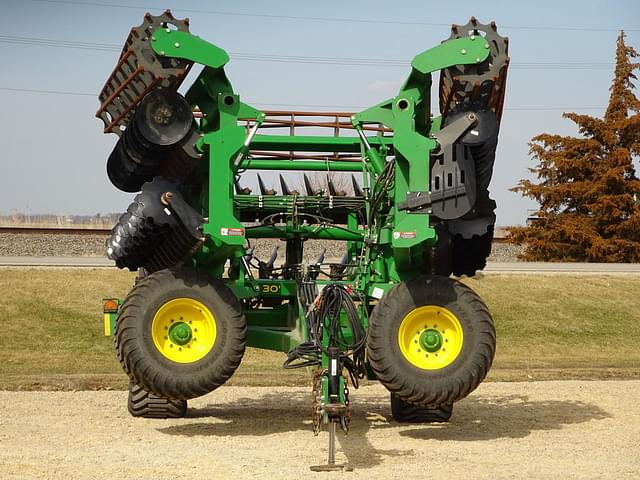 Image of John Deere 2680H equipment image 2