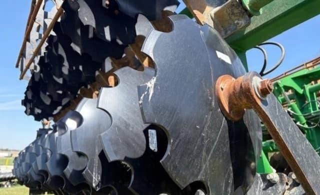 Image of John Deere 2680H equipment image 2