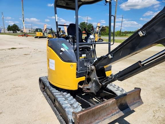 Image of John Deere 26G equipment image 4