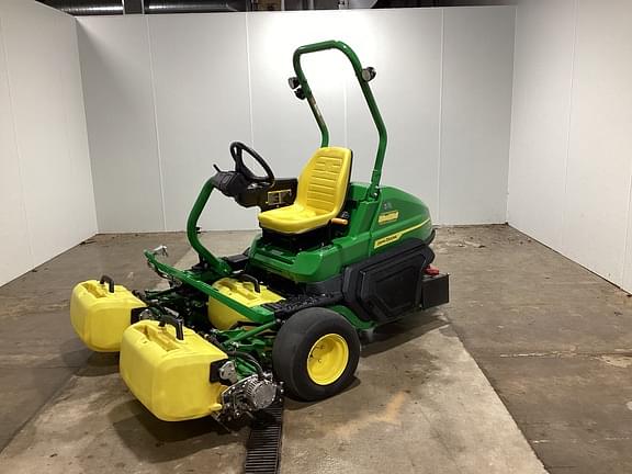 Image of John Deere 2700 Primary image