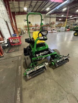 Image of John Deere 2700E equipment image 3
