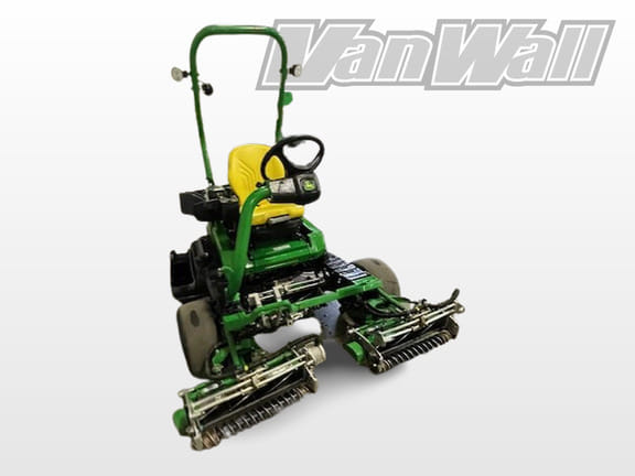 2023 John Deere 2700E Equipment Image0