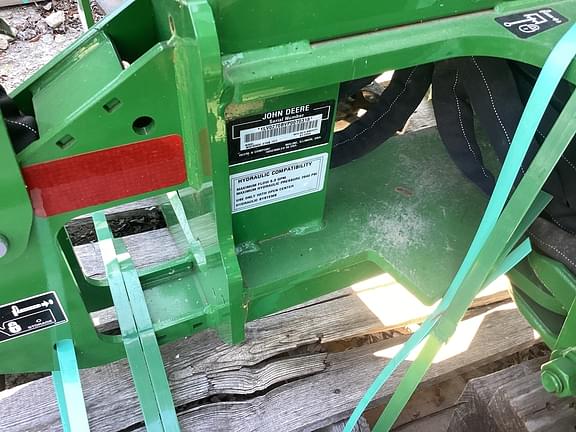 Image of John Deere 270B equipment image 4