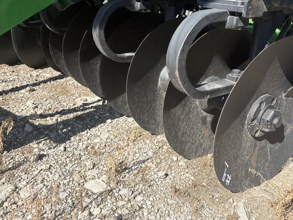 Image of John Deere 2720 equipment image 4