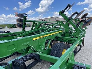 Main image John Deere 2730 14