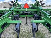 Thumbnail image John Deere 2730 3