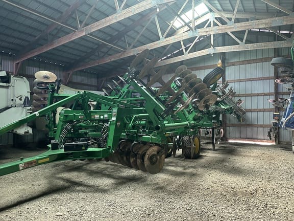 2023 John Deere 2730 Equipment Image0