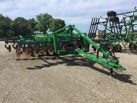 2023 John Deere 2730 Equipment Image0