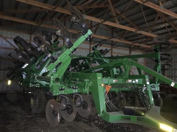 Image of John Deere 2730 Primary image