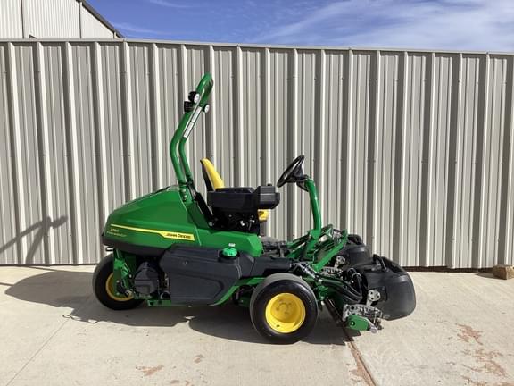 Image of John Deere 2750 equipment image 4