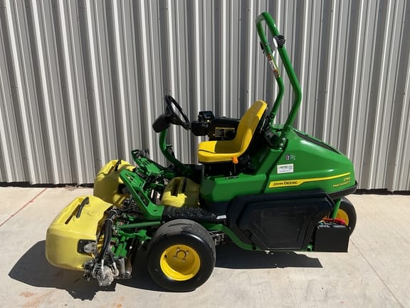 2023 John Deere 2750 Equipment Image0