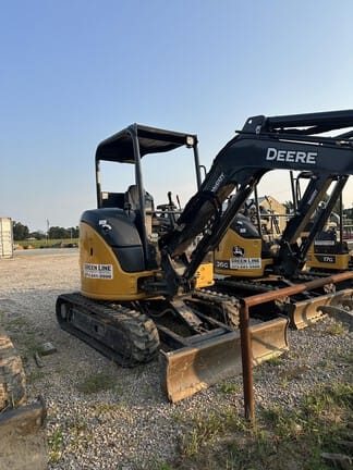 2023 John Deere 30P Equipment Image0