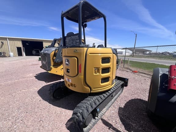 Image of John Deere 30P equipment image 4