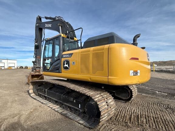 Image of John Deere 300G LC equipment image 2