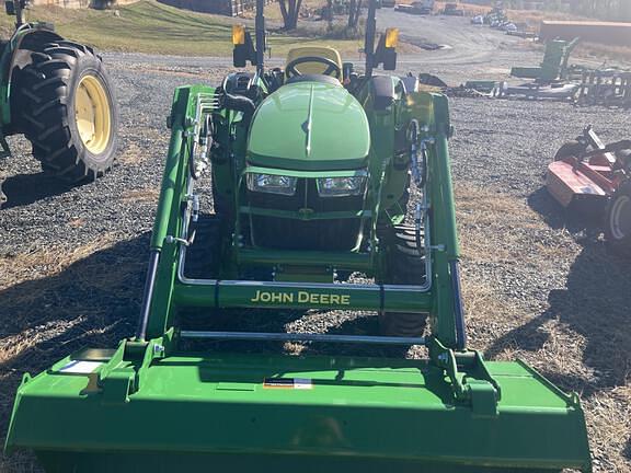 Image of John Deere 3025D equipment image 2