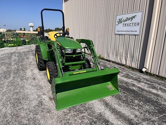 Image of John Deere 3025D equipment image 3