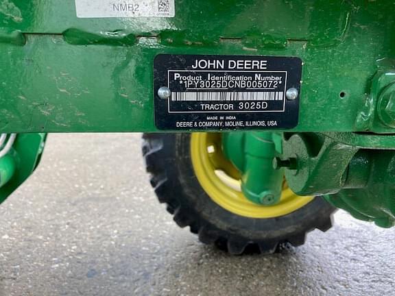 Image of John Deere 3025D equipment image 2