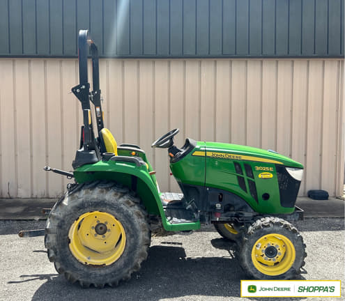 Image of John Deere 3025E Primary image