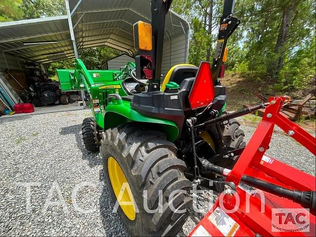 Image of John Deere 3025E equipment image 3