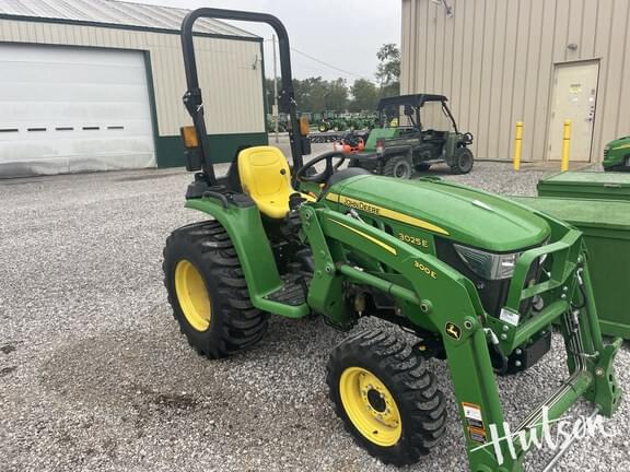 Image of John Deere 3025E Primary image