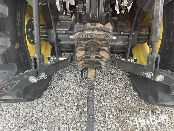 Image of John Deere 3025E equipment image 4