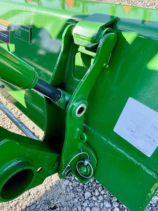 Image of John Deere 3025E equipment image 3