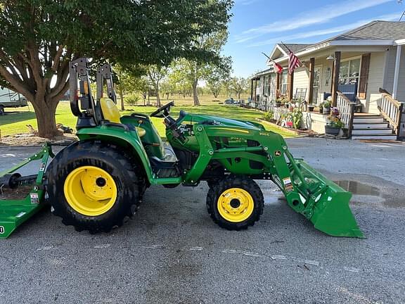 Image of John Deere 3025E equipment image 2