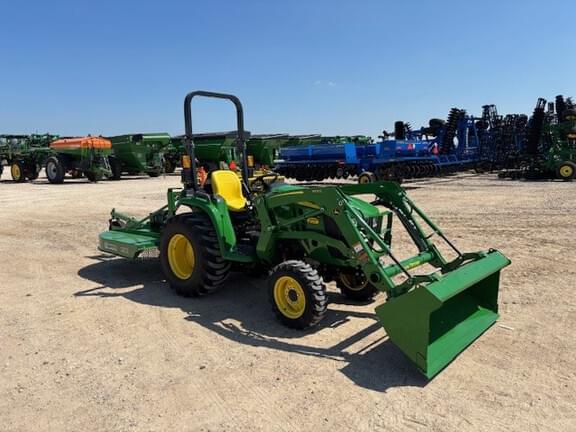 Image of John Deere 3025E equipment image 2
