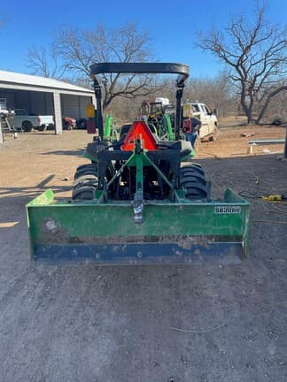 Image of John Deere 3025E equipment image 4