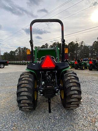 Image of John Deere 3025E equipment image 2