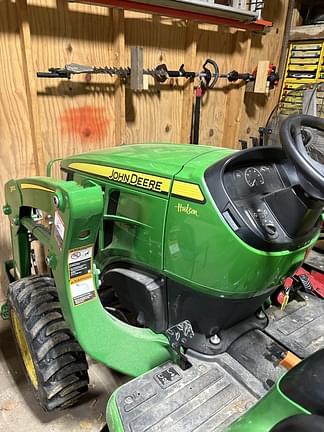 Image of John Deere 3025E Primary image