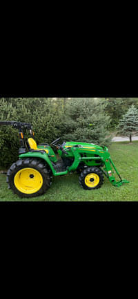 Image of John Deere 3025E Image 0