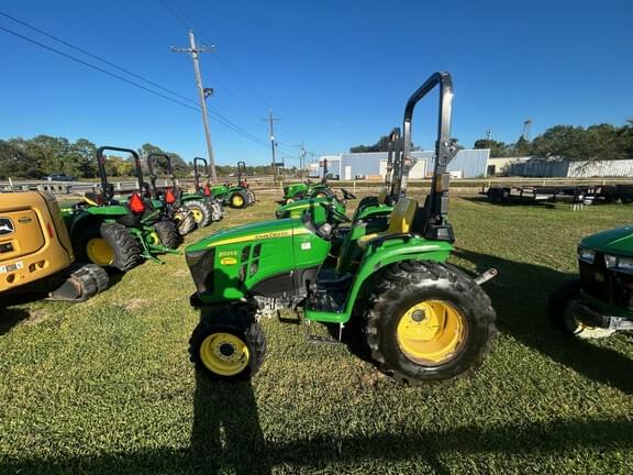 Image of John Deere 3025E equipment image 1