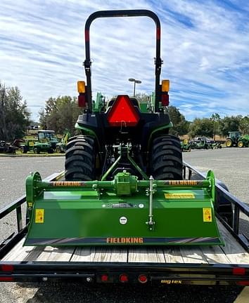 Image of John Deere 3025E equipment image 2