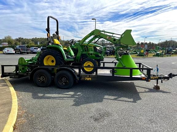 Image of John Deere 3025E equipment image 3