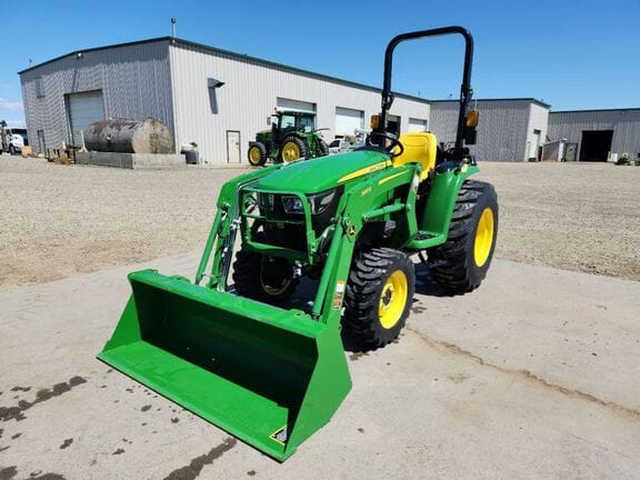 Main image John Deere 3025E