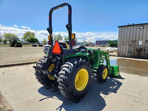 Image of John Deere 3025E equipment image 4