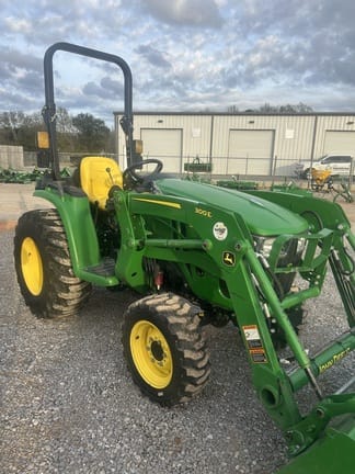 2023 John Deere 3025E Equipment Image0