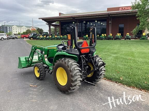 Image of John Deere 3025E equipment image 4