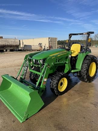 Image of John Deere 3025E Primary image