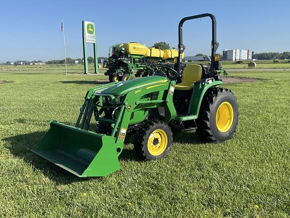 Image of John Deere 3025E equipment image 2