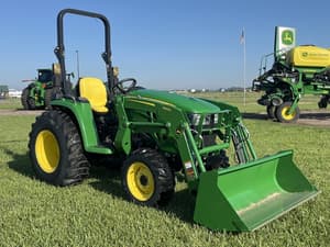 2023 John Deere 3025E Image
