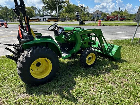 Image of John Deere 3025E equipment image 4