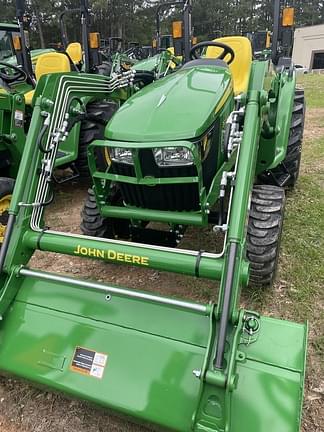 Image of John Deere 3025E equipment image 3