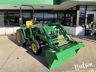 Main image John Deere 3025E